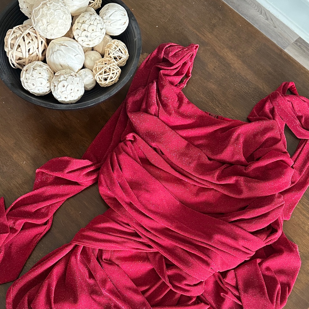JLUXLABEL RED DIVINE DRAPE SKIRT SET